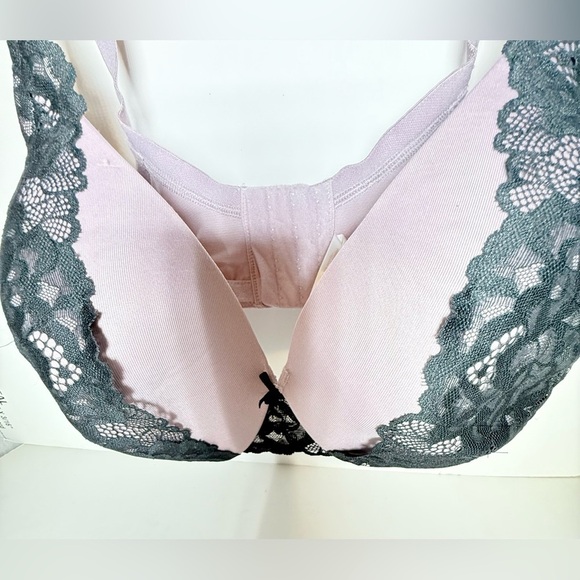 Cacique Lavender and Black Lightly Lined Full coverage - Picture 3 of 8